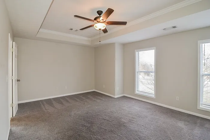 213 Hummingbird Dr — Photo 5