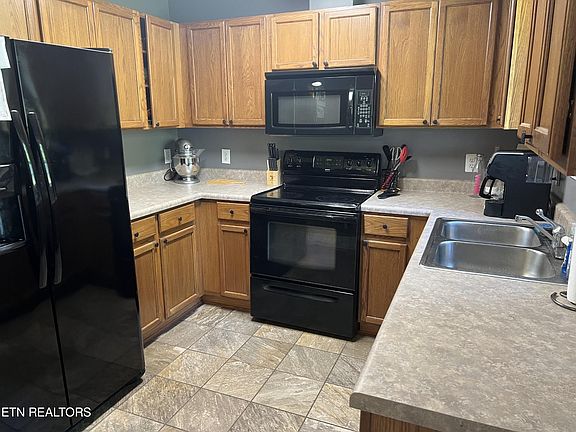 5th image of 7210 Austin Park Ln