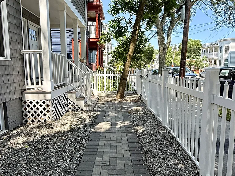 17 Cameron Ave #17 — Photo 34