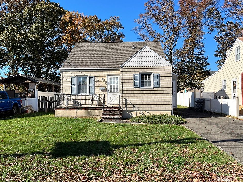 1st image of 489 E Woodbridge Ave