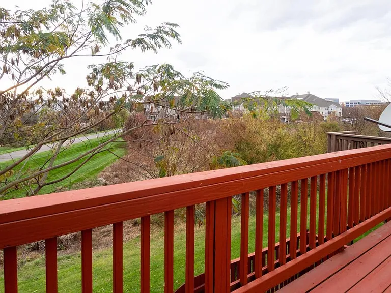 12986 Park Crescent Cir — Photo 15