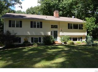 20 Bilberry Rd, Bridgewater, CT 06752