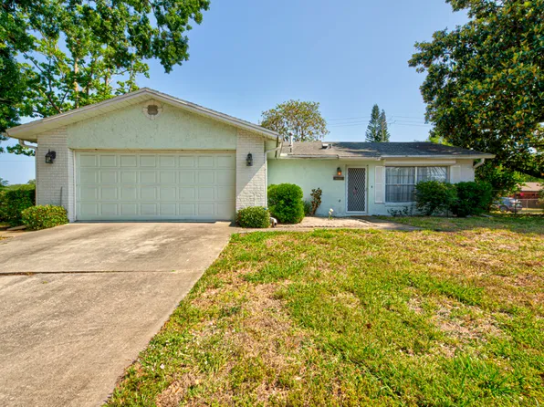 3636 W Powder Horn Rd, Titusville, FL 32796