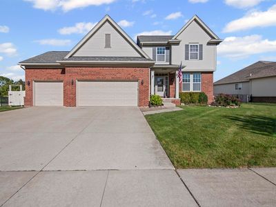 53561 Mary Ann Ln, New Baltimore, MI, 48047