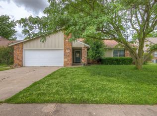 2210 S Hemlock Ave, Broken Arrow, OK 74012