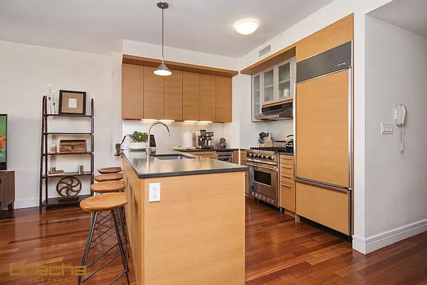 Sold by Keller Williams NYC | media 2