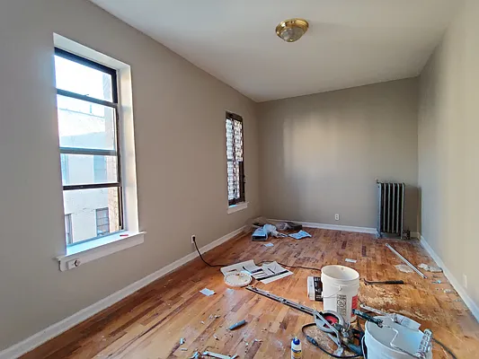 Rented by Signature Property Realty | media 4