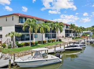 1400 Blue Point Ave APT 104, Naples, FL 34102