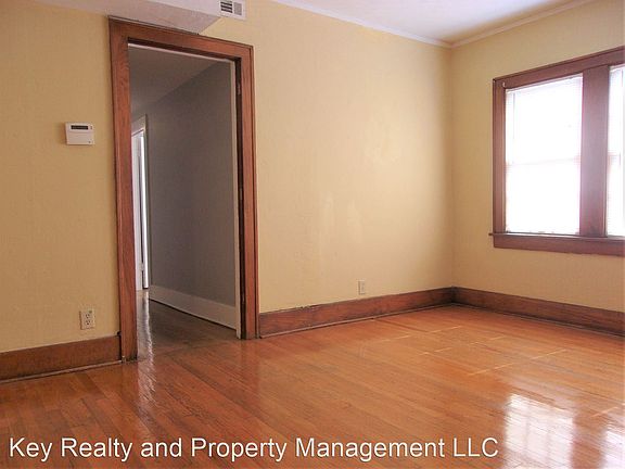 5th image of 701 NE 15th St #6008544