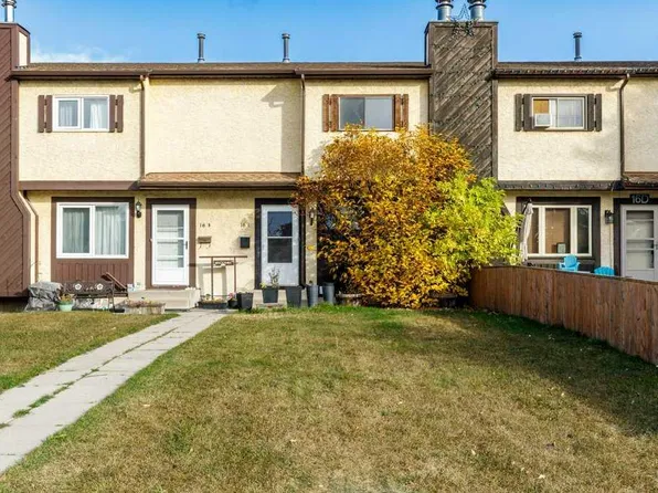 16C S Manning St, Red Deer, AB T4R 1N6