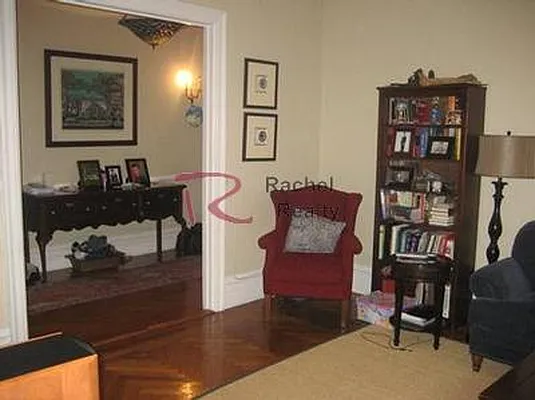Rented by Rachel Realty | media 2
