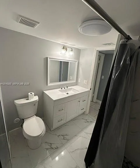 10975 SW 107th St #110 — Photo 11