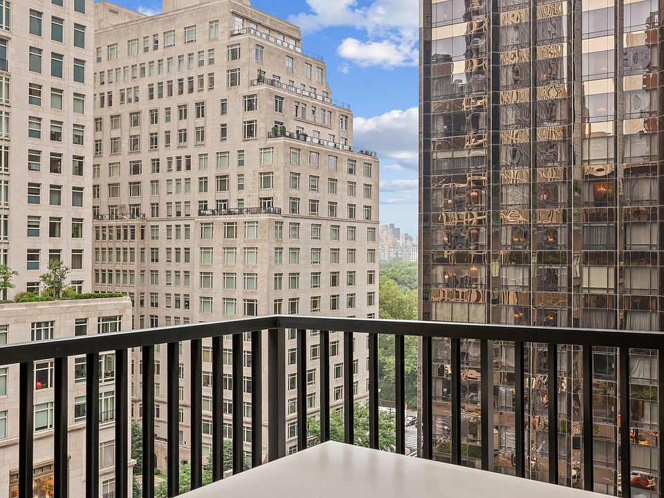 1st image of 1 W 60th St #3D