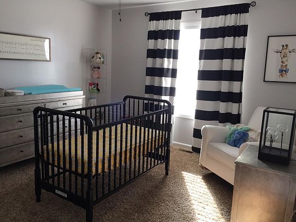 Upstairs bedroom 2