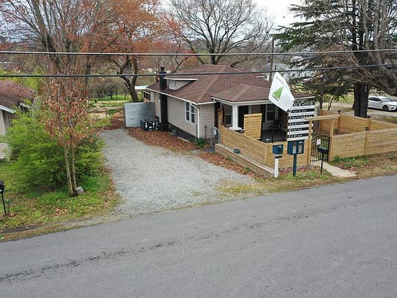 2nd image of 129 Withers Rd