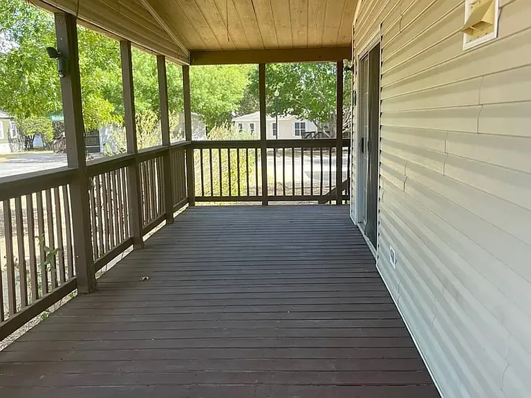 190 County Road 203 #1 — Photo 7