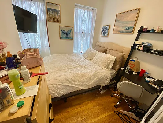 Rented by J PRESTON AND ASSOCIATES INC | media 6