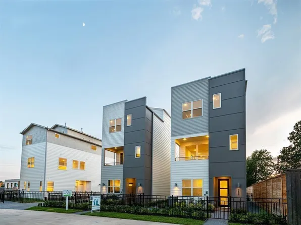310 Jensen Dr, Houston, TX 77020