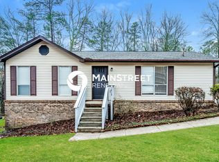 1813 Dry Creek Cir, Birmingham, AL 35235