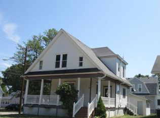 620 N Grant St, Clinton, IL 61727