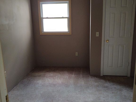 2nd image of 1550 Garfield Ave SW