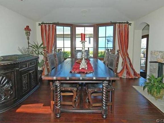 Formal Dining-ocean view