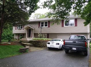 34 Plain St E, Berkley, MA 02779
