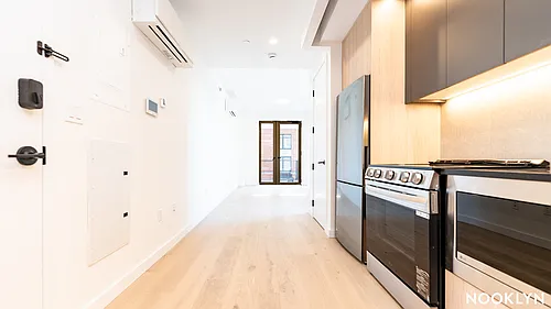 88 Schermerhorn St Photo 1