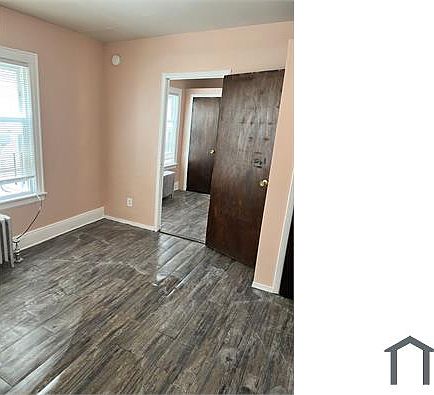 3rd image of 14624 106th Ave Floor 1