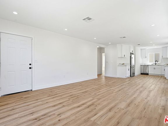 5th image of 6006 2nd Ave