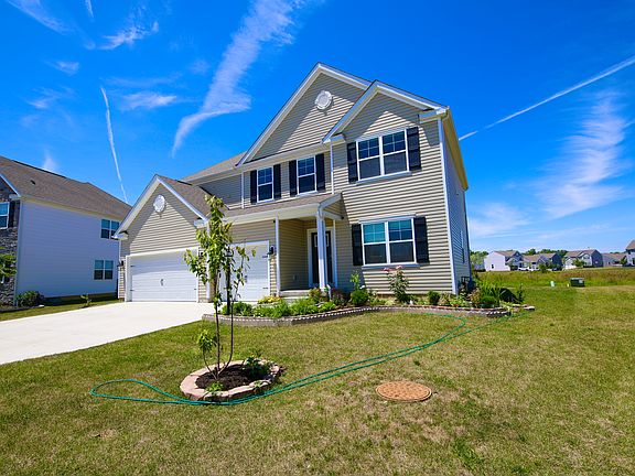 2nd image of 606 Timber Valley Dr