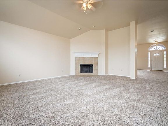 5th image of 2108 Pecan Creek Dr