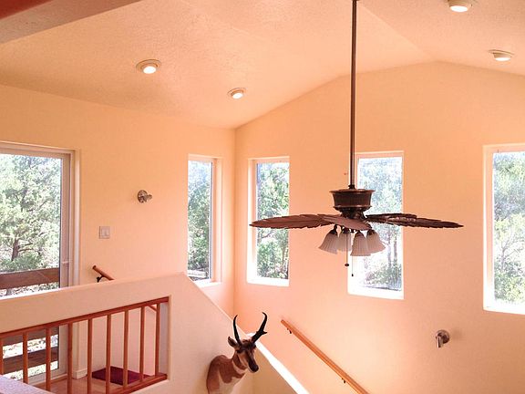3rd image of 16 Lydia Dr