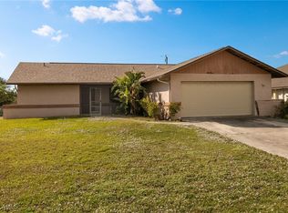 2930 SW Santa Barbara Pl, Cape Coral, FL 33914