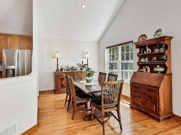 5th image of 1232 Christine Ct