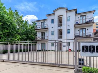 331 W 18th St #4, Houston, TX 77008