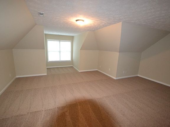 5th image of 5560 Turnstone Dr SW