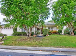 47 Sutton Pl E, Palm Desert, CA 92211