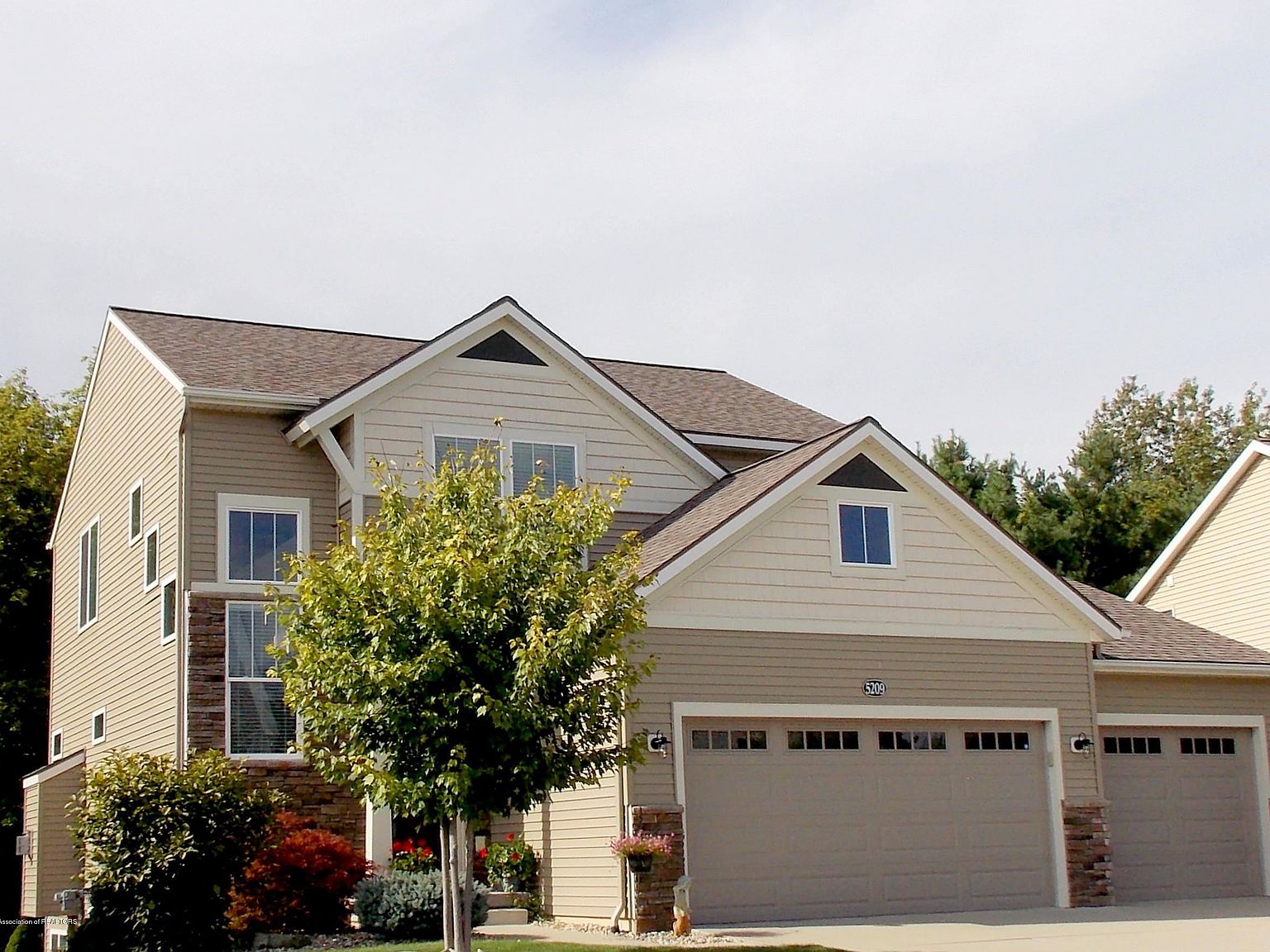 5209 Anacostia Dr, Okemos, MI 48864 Zillow