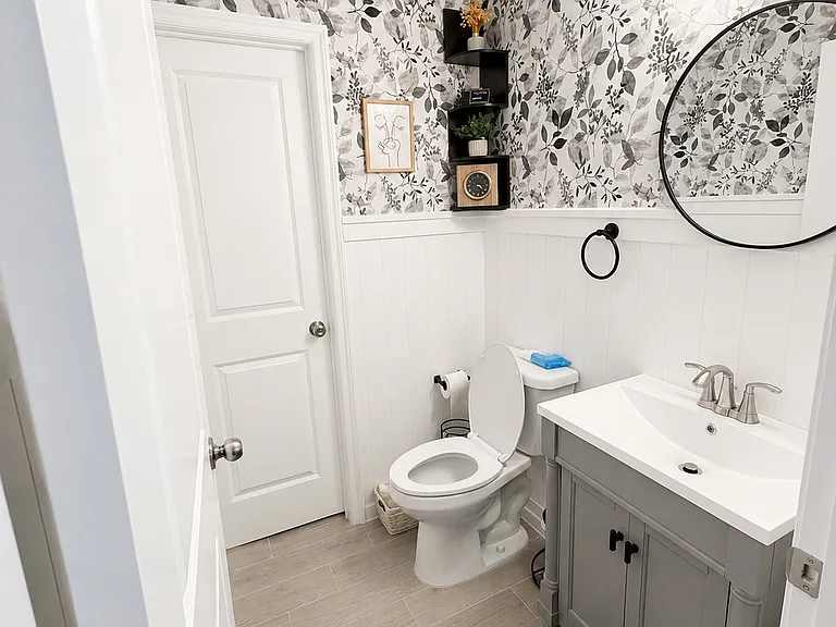9766 Giada Dr — Photo 6