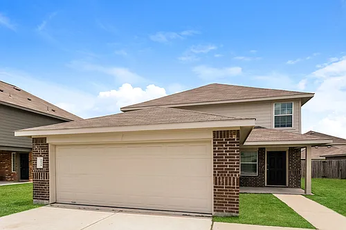 1131 Crossing Dr Photo 1