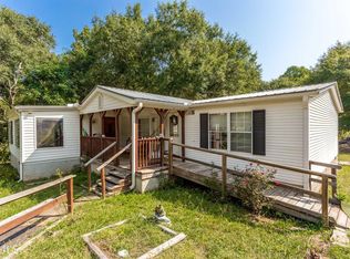 4497 Three Bridges Rd, Gillsville, GA 30543