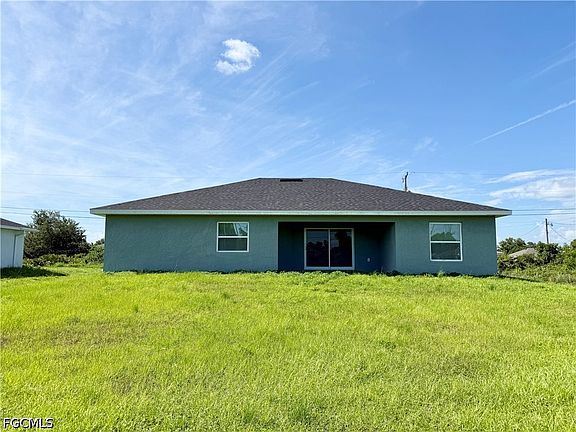 3rd image of 3705 26th St SW