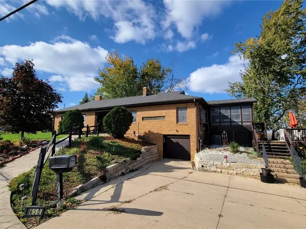 2450 Williams Blvd SW, Cedar Rapids, IA 52404