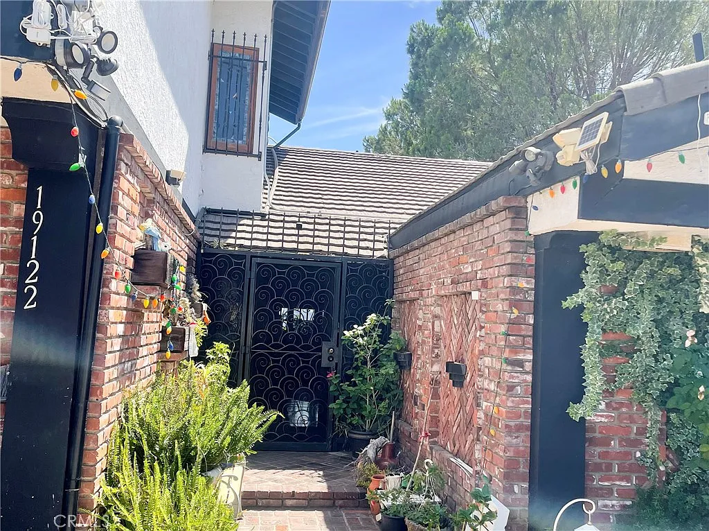 1 bed, 400 sqft, $1,595 — Photo 3