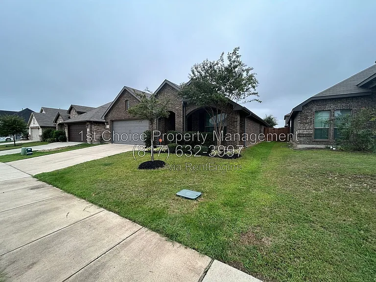 6340 Battle Mountain Trl — Photo 1