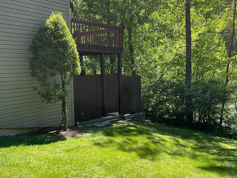 1135 Breckenridge Dr — Photo 16