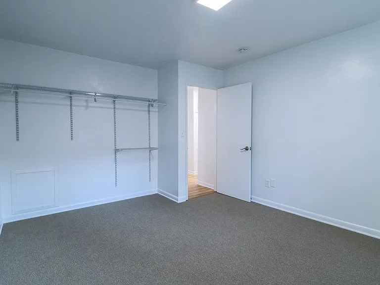 1731 Donlee Dr — Photo 11