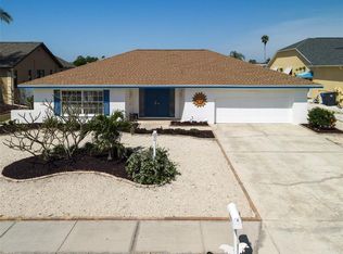 6528 Santiago Ct, Apollo Beach, FL 33572