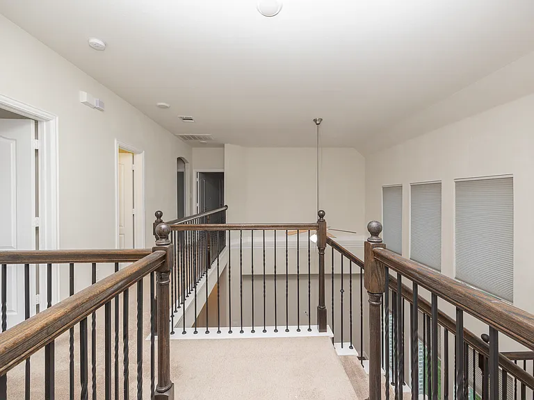 5313 Basham Ln — Photo 33